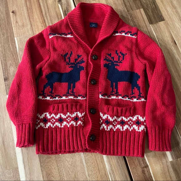 gap reindeer sweater